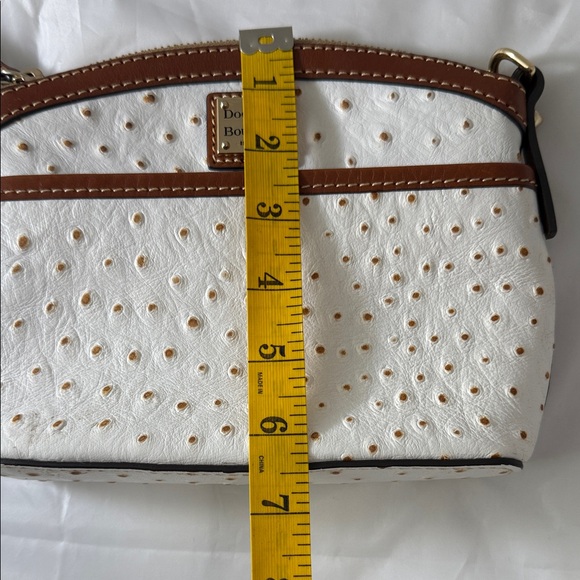 Dooney & Bourke Ostrich White and Tan Clutch - Picture 6 of 8